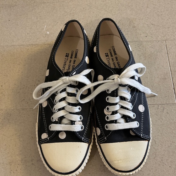 Comme des Garcons Shoes - COMME des GARÇONS x Tretorn Dot Canvas Sneakers